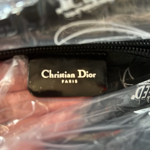 Preloved Authentic Christian Dior 2 way handbag/crossbody - Picture 5 of 11